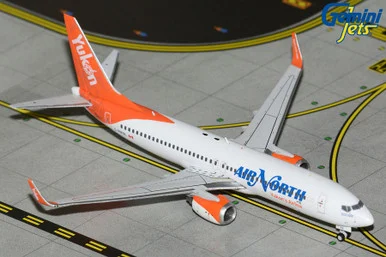 Air North Boeing 737-800 Reg: C-FNYA GJANT2394 1:400