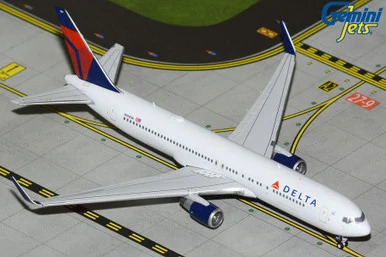 Delta Air Lines B767-300ER N199DN GJDAL2363 Scale 1:400