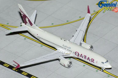Qatar Airways B737 MAX 8 GJQTR2210 1:400 - Gemini Jets