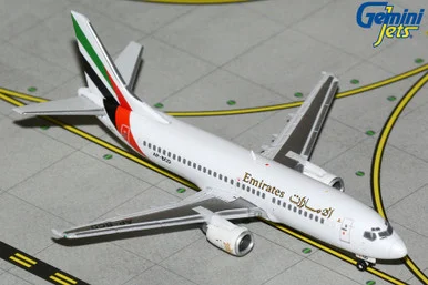 Emirates B737-300 AP-BCD GJUAE2232 Scale 1:400