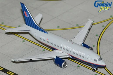 United Airlines B737-500 Reg: N936UA battleship livery GJUAL2348 Scale 1:400