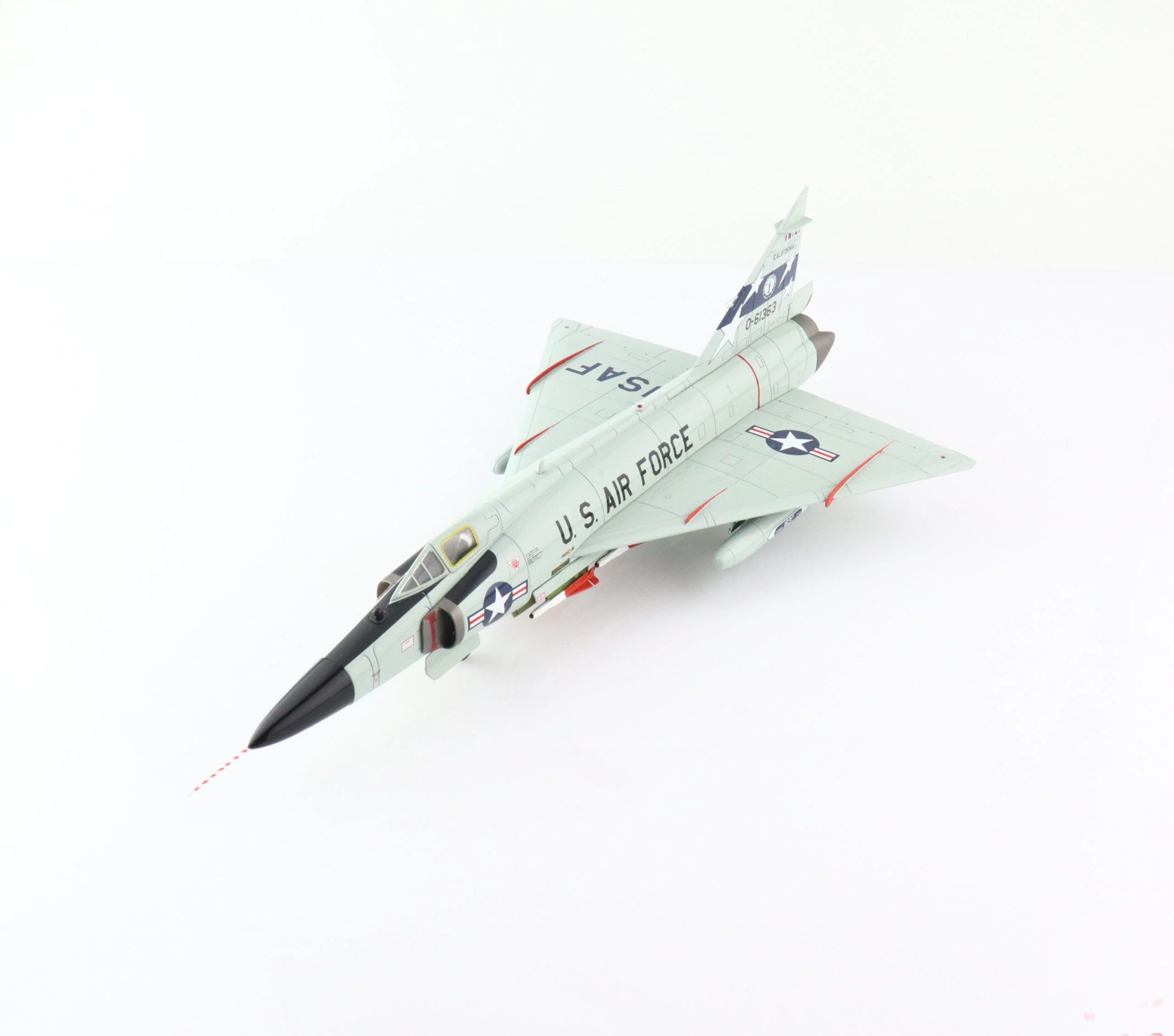 Convair F-102A Delta Dagger 196th FIS California Air National Guard 1970s, 1:72 Scale Diecast Model