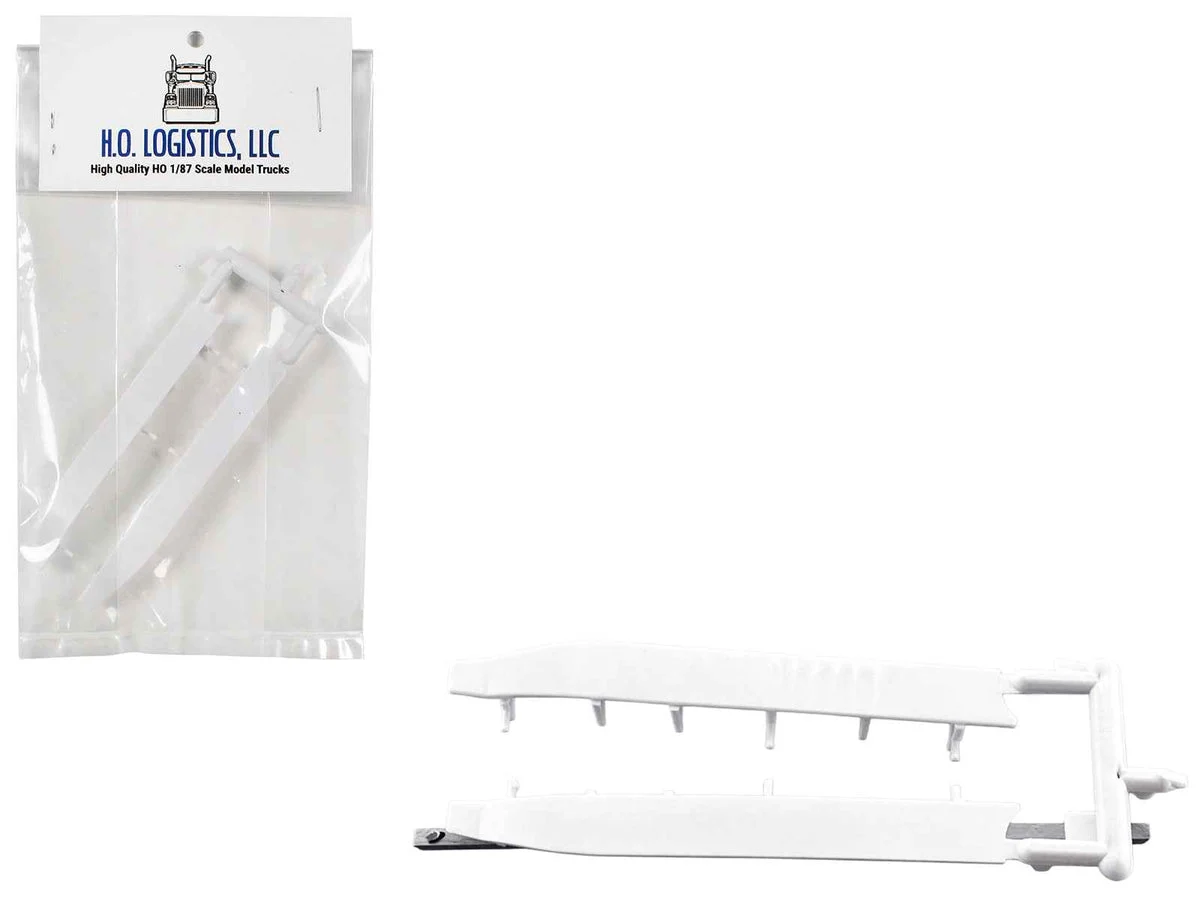 Trailer Wind Skirts for 53' Dry Vans White 1/87 (HO) Plastic Model Car by HO Logistics - HO Logistics Replicas