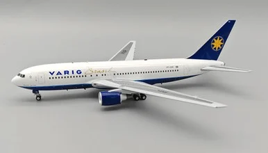VARIG Boeing 767-200 PP-VNR with stand IF762VR1024R 1:200