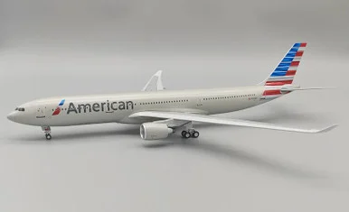 American Airlines Airbus A330-323 N278AY with stand IF333AA1123 1:200