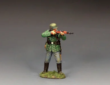 KACWH131 - Classic Wehrmacht Infantry Standing Shooting Rifleman