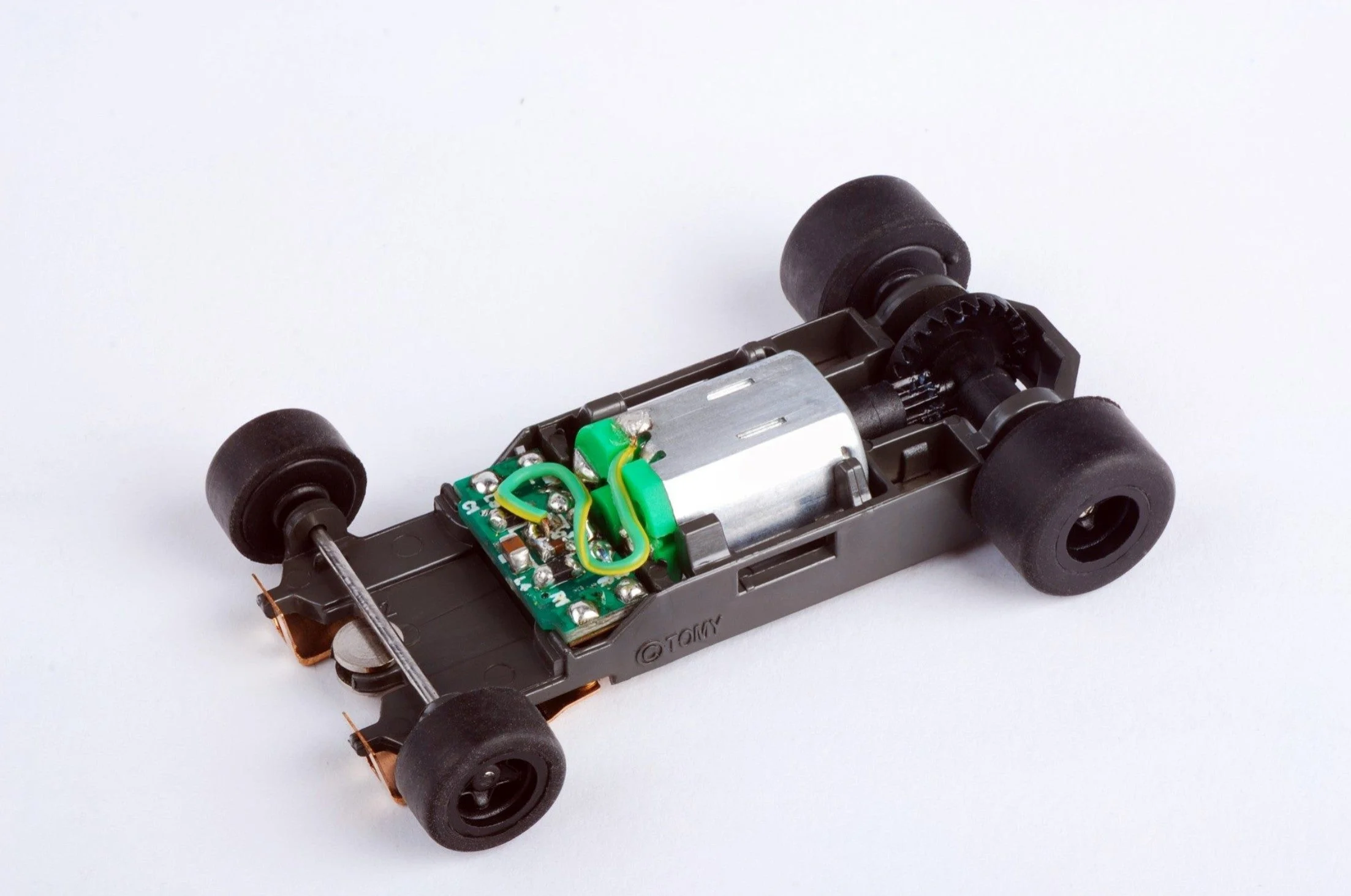 AFX Racing Mega G+ Rolling Chassis – Long Wheelbase Drop-In Replacement