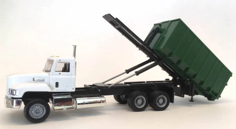 Mack Garbage Truck (White) w/ Roll Off Container (Green) 1/87 Scale (HO) Model - Promotex