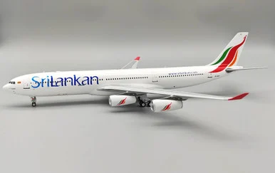 SriLankan Airlines Airbus A340-313 4R-ADF with stand RM34301 Scale 1:200