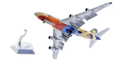 Singapore Airlines Boeing 747-400 9V-SPL "Tropical" Flaps-Down Version B615301F 1:400