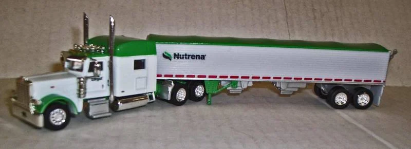 Peterbilt 389 (Green, White), Nutrena Grain Trailer Scale 1:87 (HO Scale) Model By Trucks N Stuff