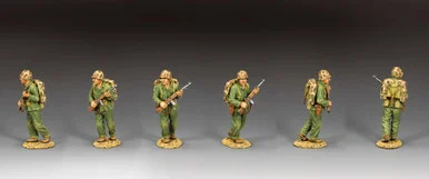 KACUSMC068 - Walking Marine Officer