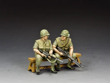 KACVN174 - Sitting M60 Gun Team
