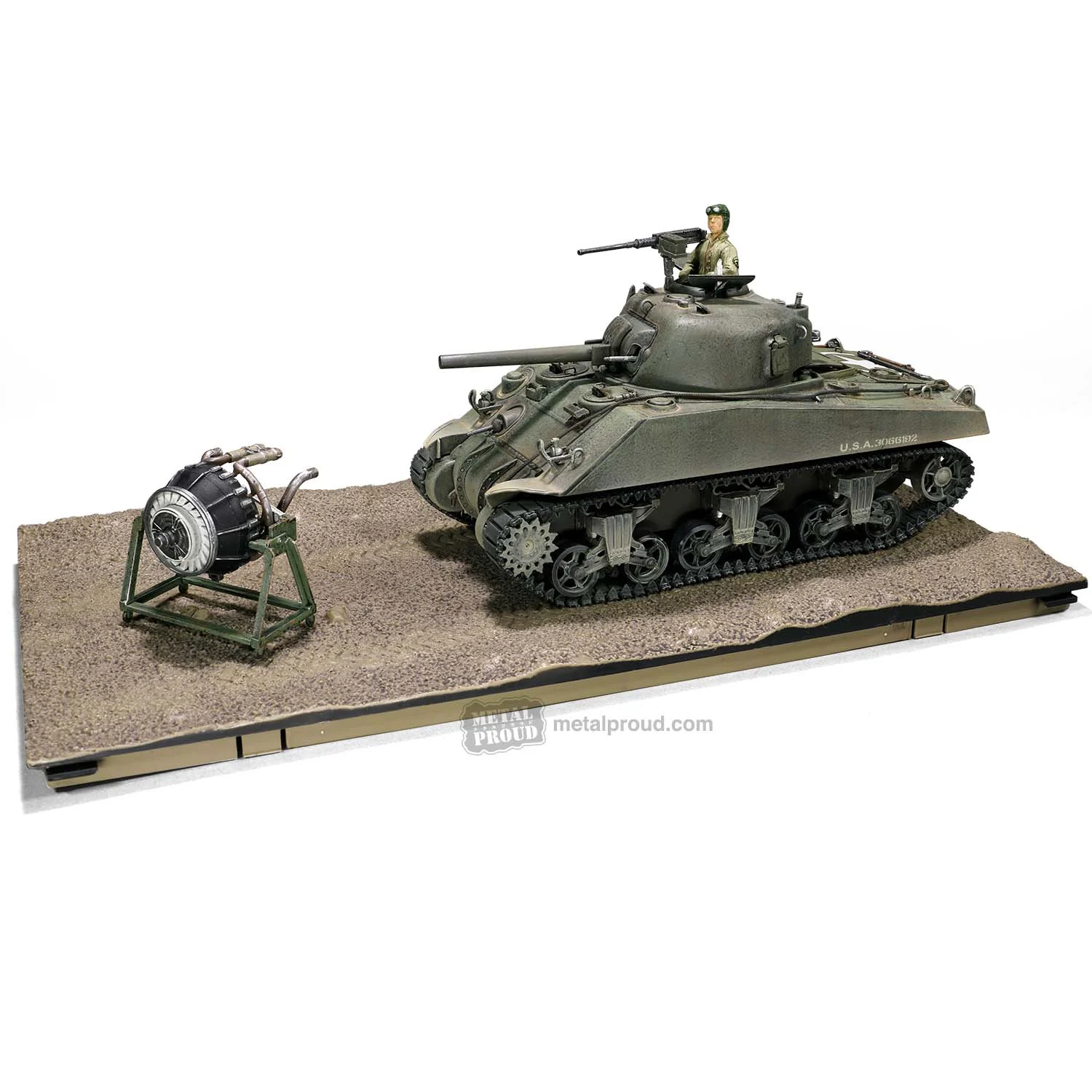 M4 Sherman Medium Tank, 753rd Tank Battalion 1944, 1/32 Scale Model - Forces Of Valor