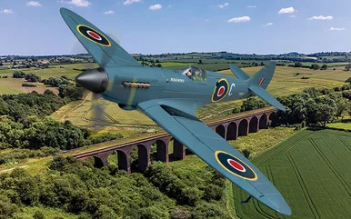 1/72 Supermarine Spitfire PR.XIX - G-RRGN PS853 - Rolls Royce Heritage Hangar - AA38708