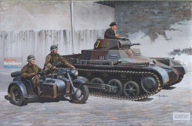 ACA13556 1:35 Academy Panzer I Ausf.B & Motorcycle
