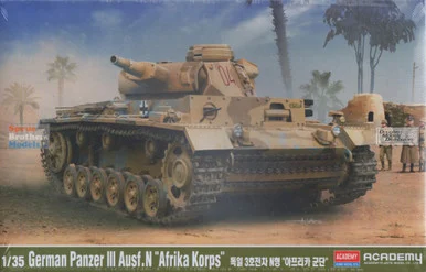 ACA13567 1:35 Academy Panzer III Ausf.N 'Afrika Korps'