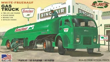1/48 Atlantis Models White-Fruehauf Gas Truck w/2 Figures (formerly Revell)