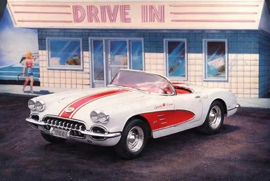 1/25 Atlantis US Route 66 1960 Chevrolet Corvette Convertible - PREORDER