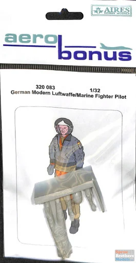 ARSAB320083 1:32 AeroBonus German Modern Luftwaffe/Marine Pilot Figure