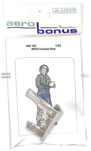 ARSAB320157 1:32 AeroBonus NATO Combat Pilot Figure