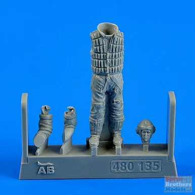 ARSAB480135 1:48 AeroBonus WW2 German Luftwaffe Pilot with Life Jacket