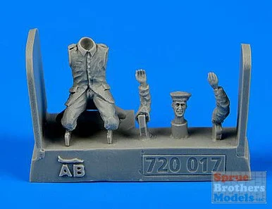 ARSAB720017 1:72 AeroBonus German and Austro-Hungarian Aircraft Mechanic WWI Part 2 1914-18