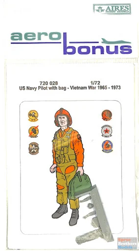 ARSAB720028 1:72 AeroBonus US Navy Pilot with Bag Vietnam War 1965-73