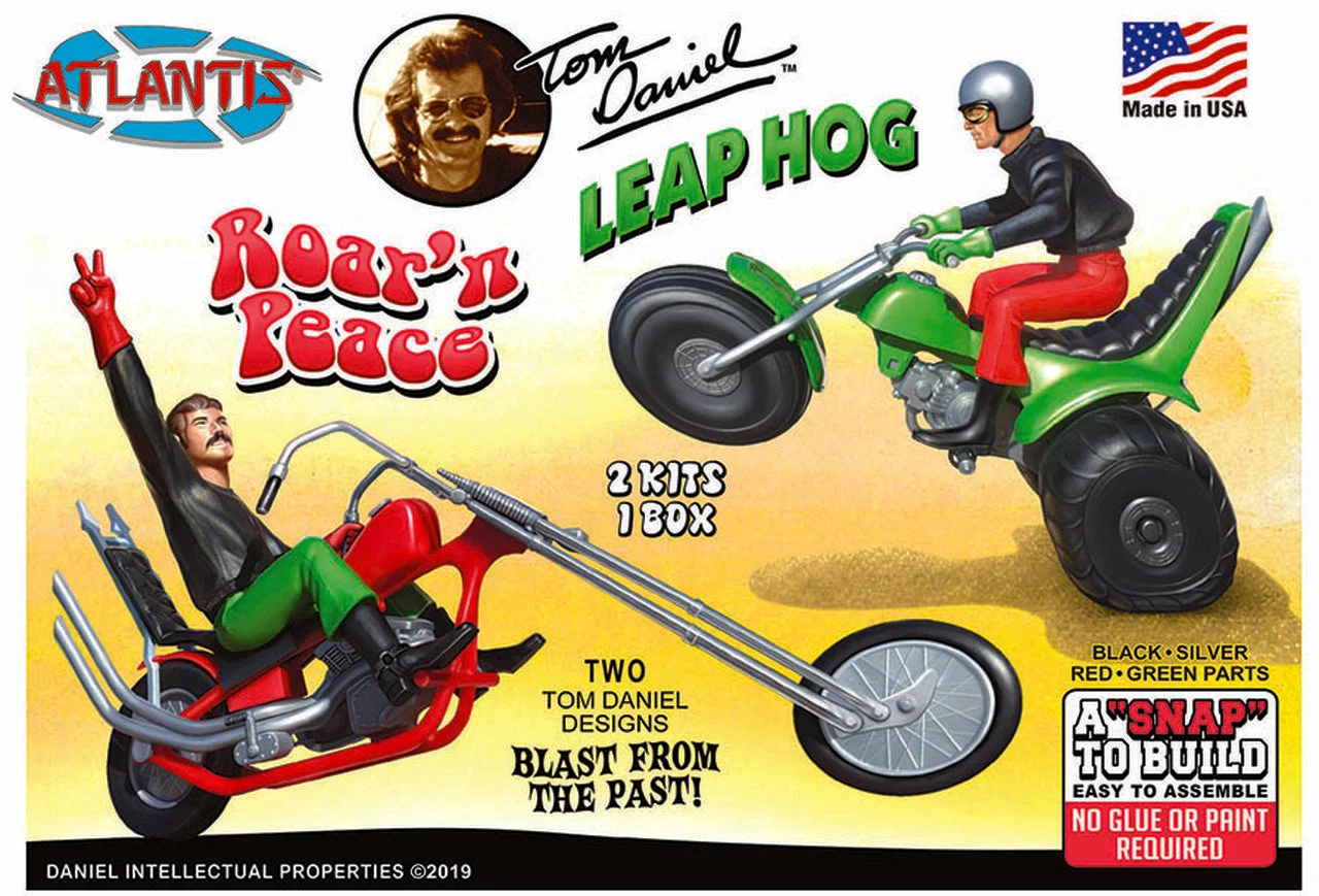 Atlantis Models 1/32 Tom Daniel Roar' n Peace & Leap Hog Snaps 2-Pack Plastic Model Kit - Skill Level 1