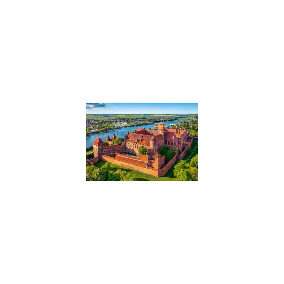 View of the malbork castel poland Puzzle - Castorland