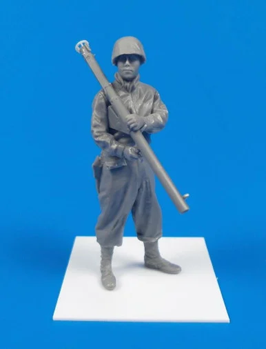 1/35 CMK WWII US Army Soldier with Bazooka M1A2 (Anzio 1944) 1/35 Resin Figure Model Kit