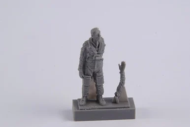 1/48 CMK AJ-37/JA-37 Viggen Pilot Climbing Ladder into Cockpit for Special Hobby/Tarangus kit Resin Figure Model Kit