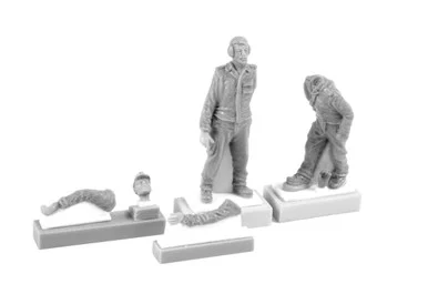 1/48 CMK Viggen Ground Crew (2 figs.) Resin Figure Model Kit