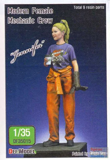 DEFDF35015 1:35 DEF Model Figure Set - Modern Female Mechanic "Jennifer"