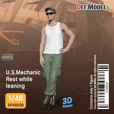DEFDF48006 1:48 DEF Model Figure - US Mechanic Resting While Leaning