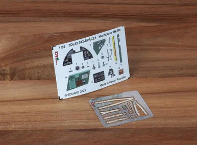 1/32 Eduard Hurricane Mk.IIb Space for Revell