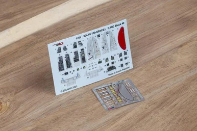 1/48 Eduard F-16D Block 40 Space for Kinetic