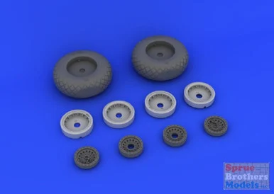EDU632017 1:32 Eduard Brassin B-17 B-17G Flying Fortress Wheels Set (HKM kit)