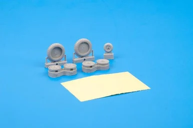 1/32 Eduard Fw190A8 Wheels for RMG (Mask & Resin)