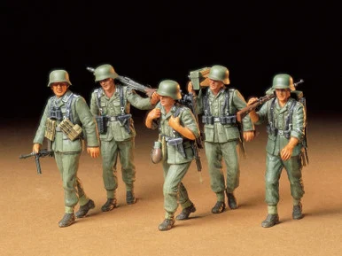 1/35 German Machine Gun Crew on Maneuver - 35184