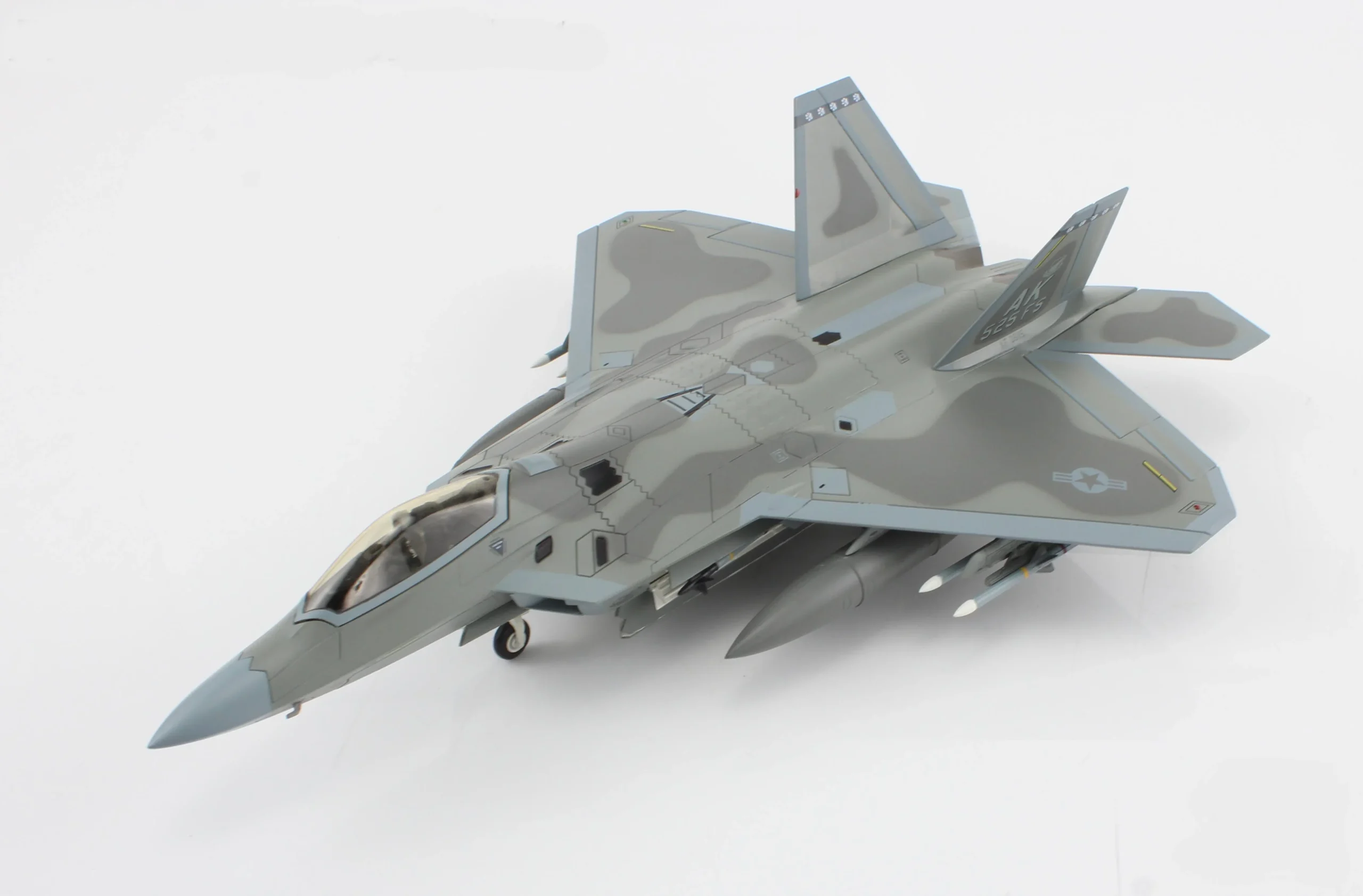 Hobby Master F-22A Raptor (525th FS, 3rd FW Elmendorf AFB 2011) 1:72 Scale Diecast Model