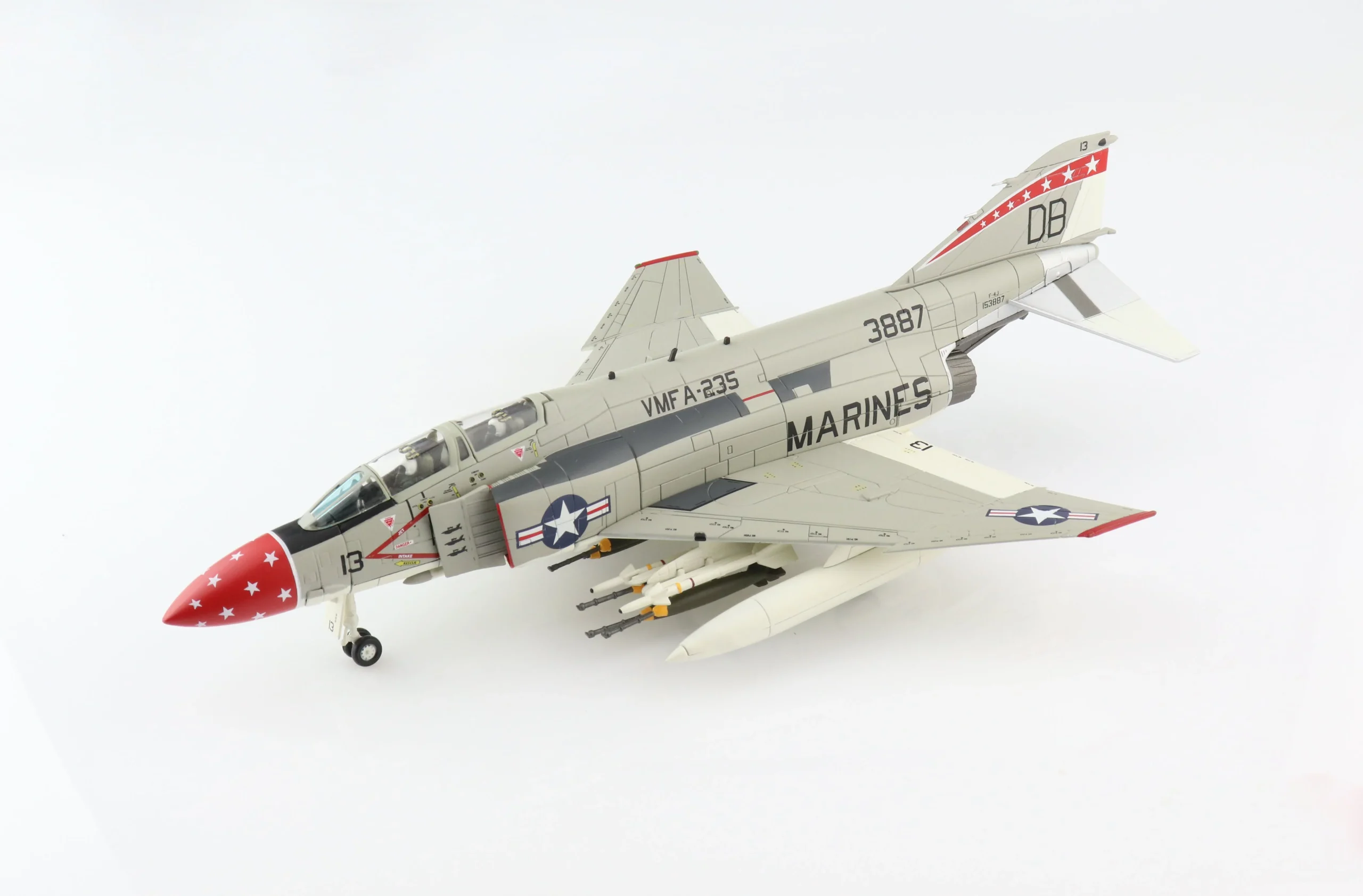 Hobby Master 1/72 F-4J Phantom II VMFA-235 “Death Angels” 1972 (HA19024)