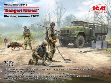1/35 ICM Danger! Mines! Ukraine Summer 2022 Figure Set - ICM Models