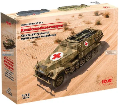 ICM35113 1:35 ICM Krankenpanzerwagen Sd.Kfz.251/8 Ausf.A WW2 German Ambulance