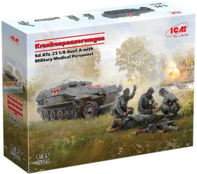 ICM35114 1:35 ICM Krankenpanzerwagen Sd.Kfz.251/8 Ausf.A with Military Medical Personnel