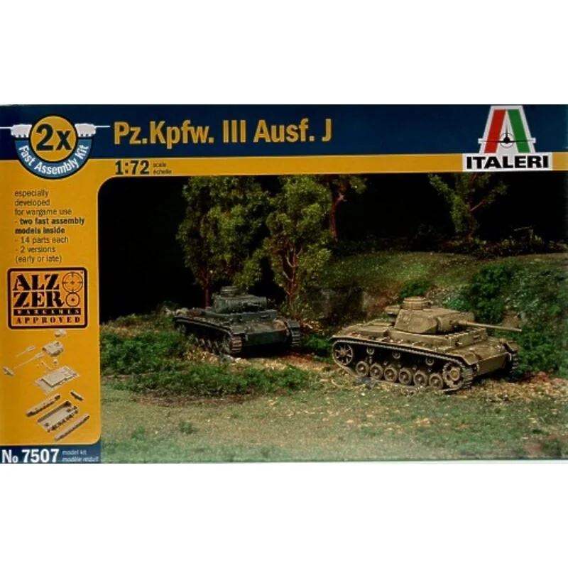 Pz.Kpfw.IIIJ includes 2 snap together tank Kits Model kit - Italeri