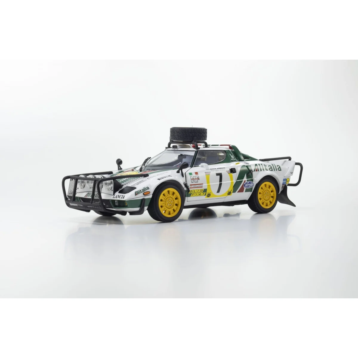 Kyosho 1:18 Lancia Stratos HF S.Munari 3rd Safari Rally 1977 Nr.7