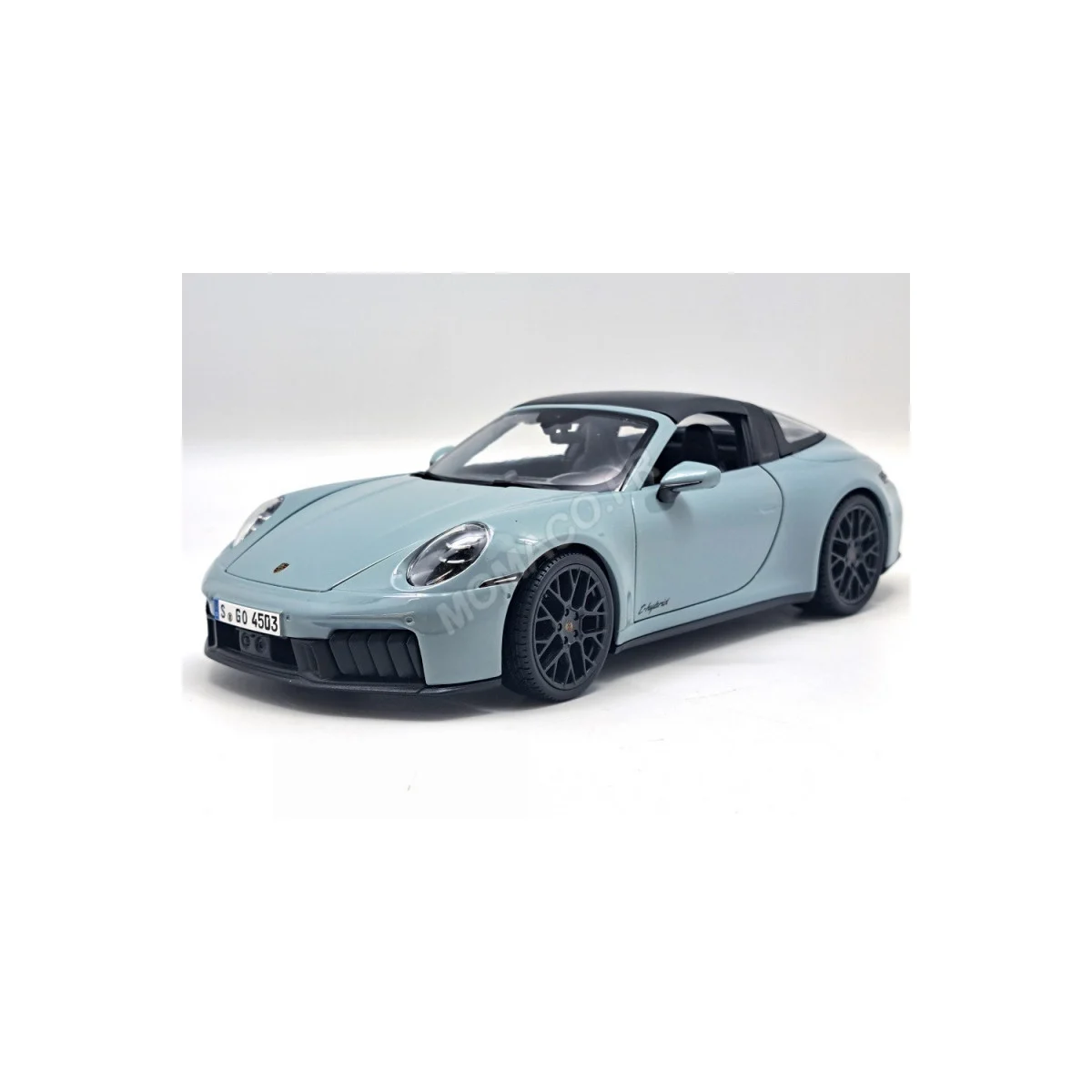 Porsche 911 (992-2) targa 4 gts hybrid 2024 green Die cast