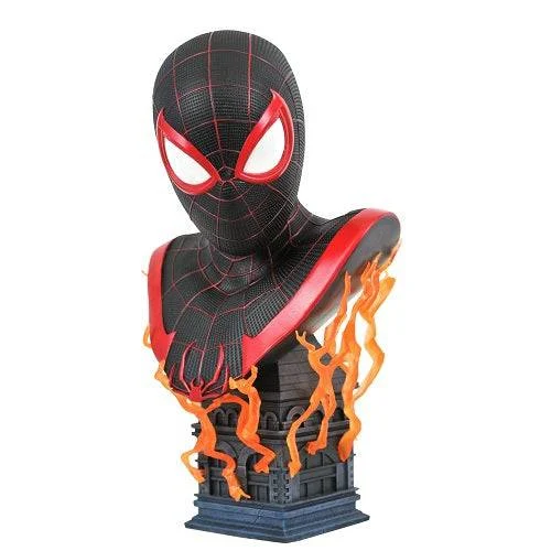 Marvel Legends in 3D PS5 Miles Morales 1/2 Scale Resin Bust - Diamond Select