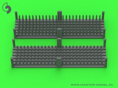 1/35 Master Model Belt links and empty shells for Browning M2 .50 cal machine gun(150pcs+150pcs)